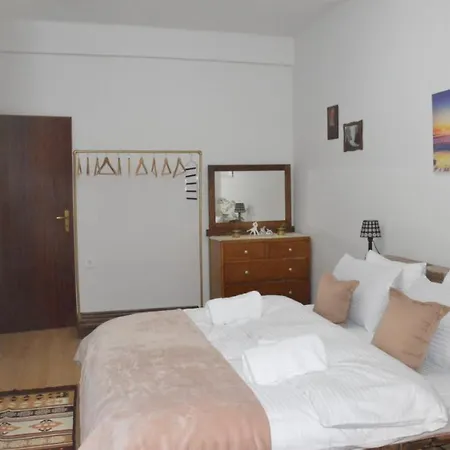 City Center Eco Apartment Tirana